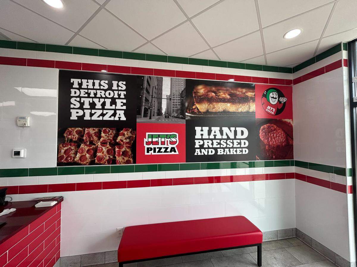 Jet’s Pizza in Biloxi, Mississippi offers Detroit-style pizza in its own unique, 8 corner way.