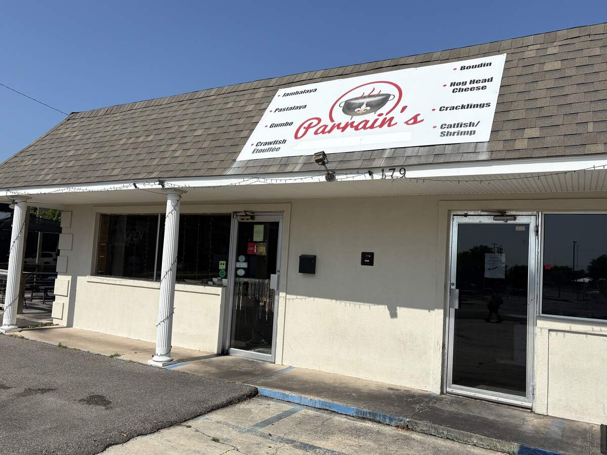 Lil’ Market Deli and Bagelry is opening a second location in downtown Biloxi, at the former location of Parrain’s.