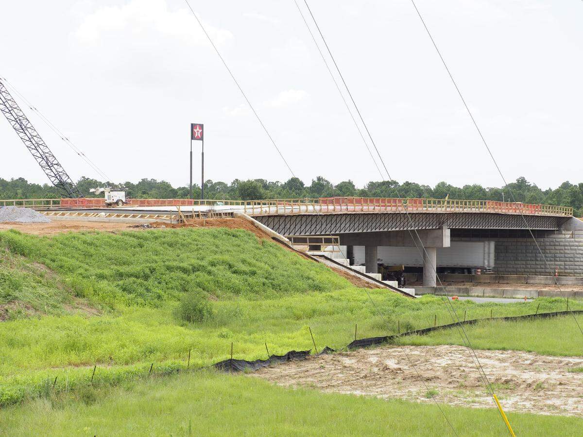 The Menge Avenue overpass of I-10 at the Buc-ee’s site in Harrison County is nearing completion. Exit 24 was rebuilt to accommodate the traffic that will be generated by the new travel center under construction.