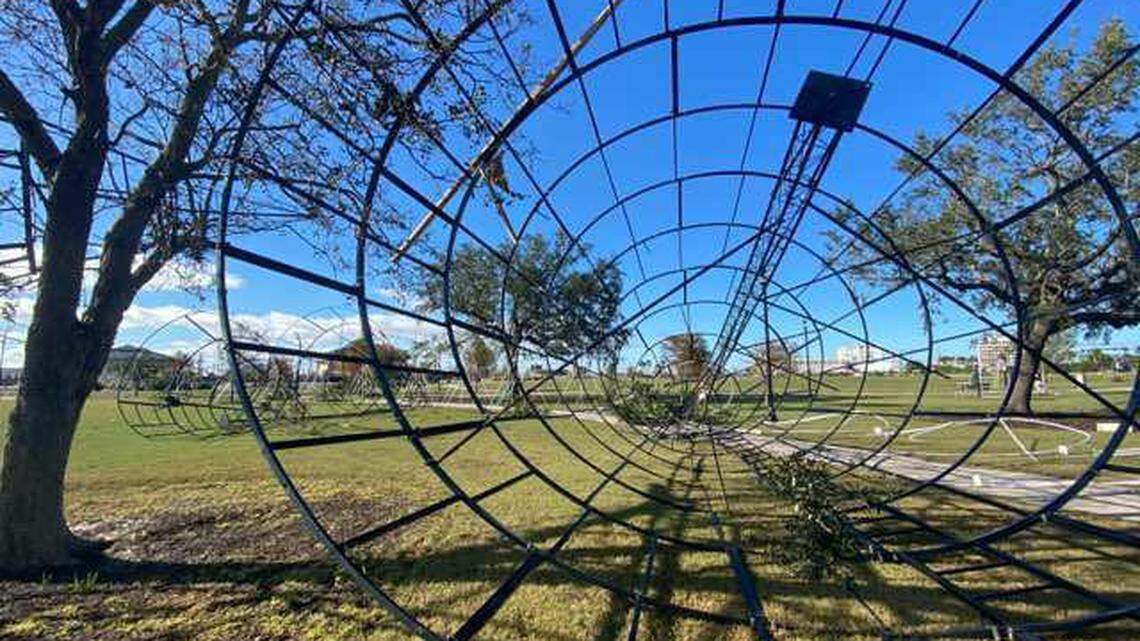 Gulfport’s Christmas lights show officially canceled after Zeta. What about next year?