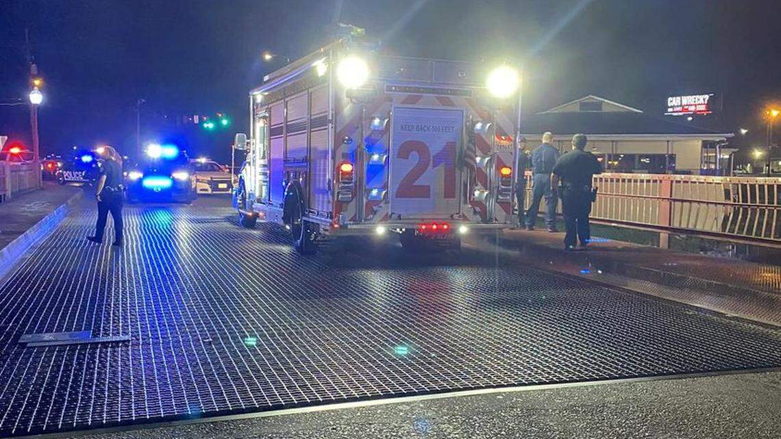 A man involved in a police chase died after jumping into Bayou Lafourche from a bridge to escape police on Feb. 28, authorities in Louisiana said.