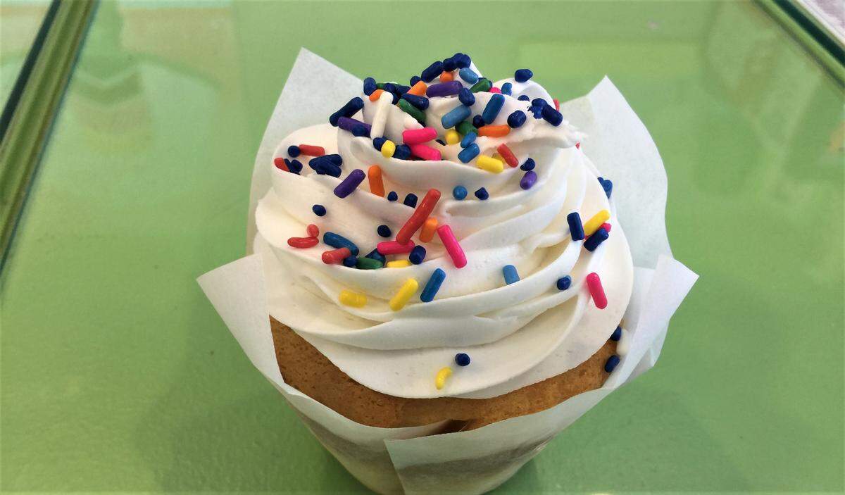 Very Vanilla cupcakes with Facebook sprinkles were given away in 2019 when Cheeky Monkey in Biloxi was the only bakery in Mississippi to take part in a Facebook birthday promotion.