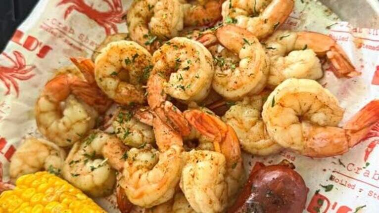 Popular Coast seafood restaurant forced to close indefinitely by weekend weather