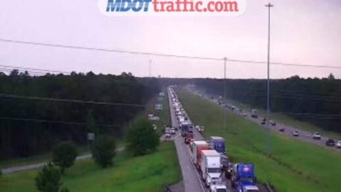 Update: Crashes cleared, traffic has returned to full speed on I-10 in South MS