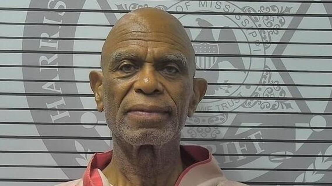 Gulfport officials identify victims, suspect in killings at Crossroads Mall