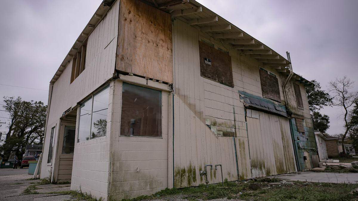 This two-story building stands empty on 1801 Kelly Ave. Ronnie Matthew Harris, a community developer, hopes to revive the run-down building to something that will benefit the community.