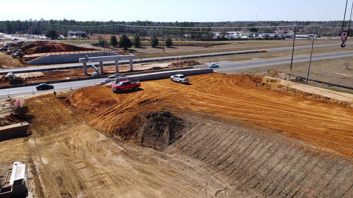The next stage of work on a new bridge over I-10 at Menge Avenue Exit 24 will require two night closures. The interchange project is scheduled to be complete in November in conjunction with the opening of a new Buc-ee’s travel center in Harrison County, MS.