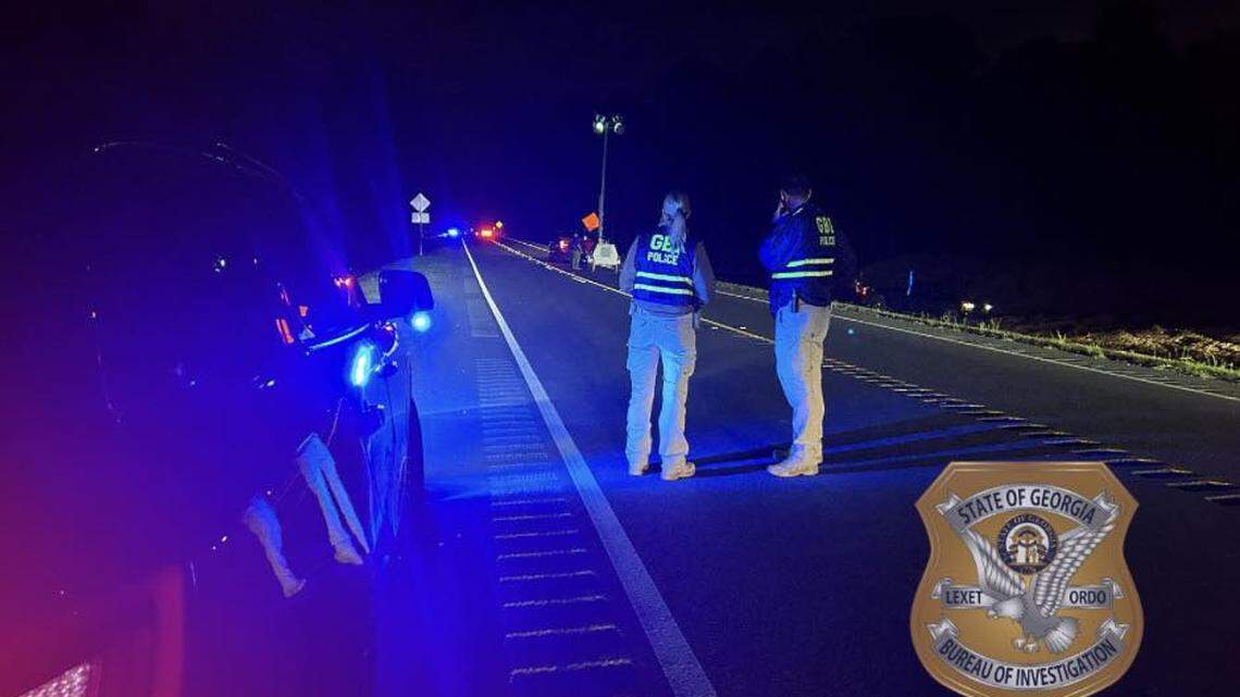 A man was killed and an officer was injured in a police chase following a hit-and-run crash in Bryan County, Georgia, on May 4, state investigators said.
