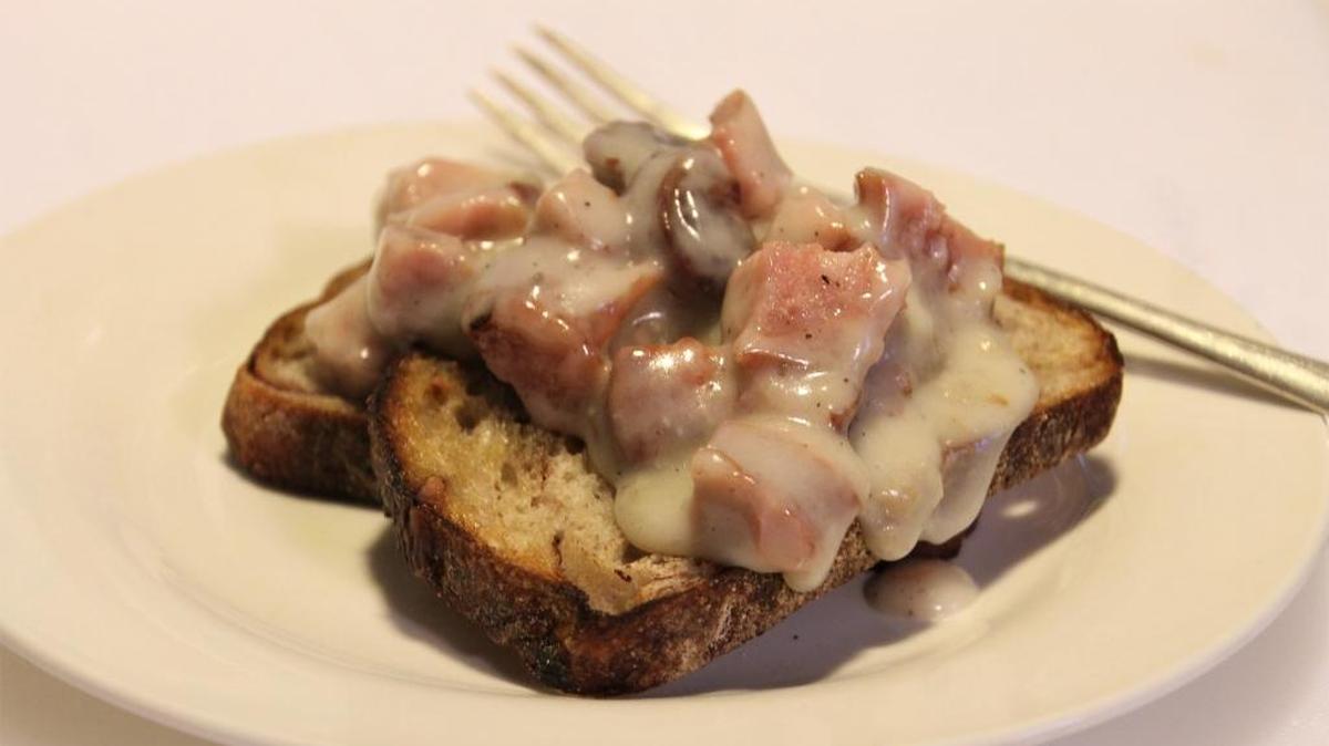 Make SOS with smoked sausage for a different take on this mess hall classic.