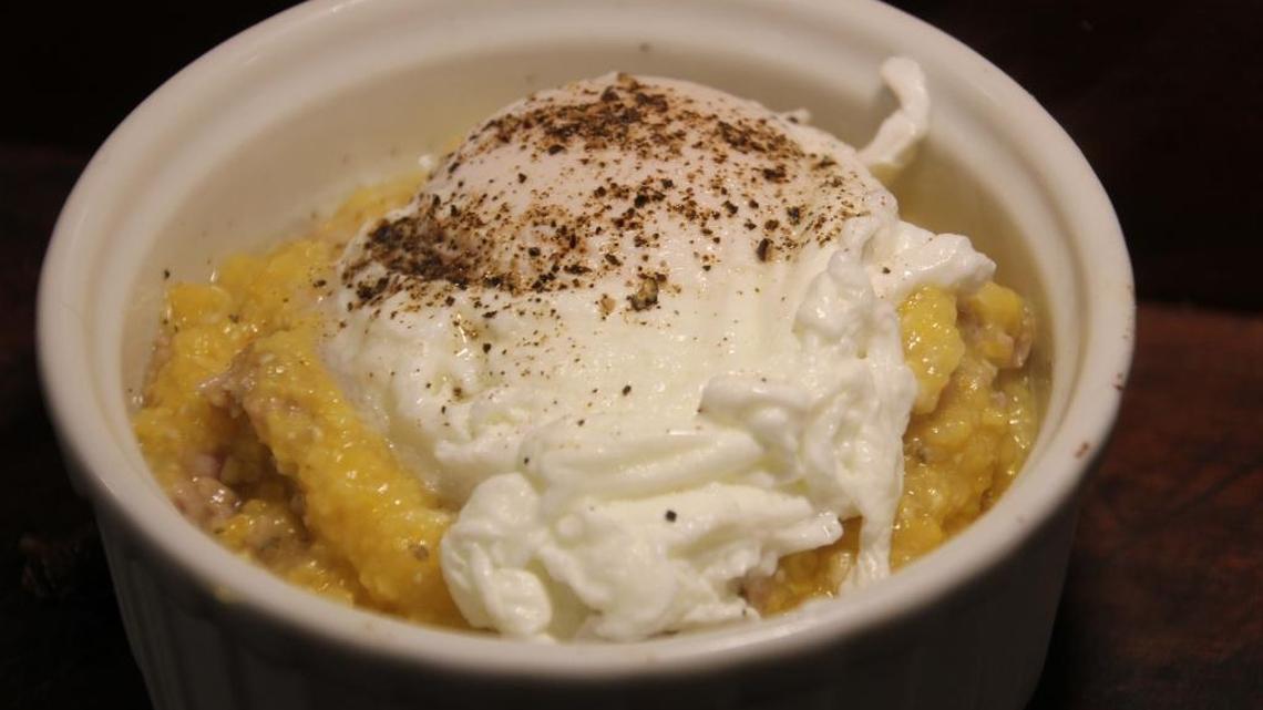 Try your sausage, grits and egg in a handy bowl