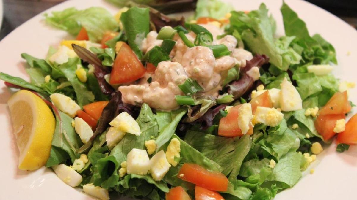 Try thee add-ons to spice up your shrimp salad.