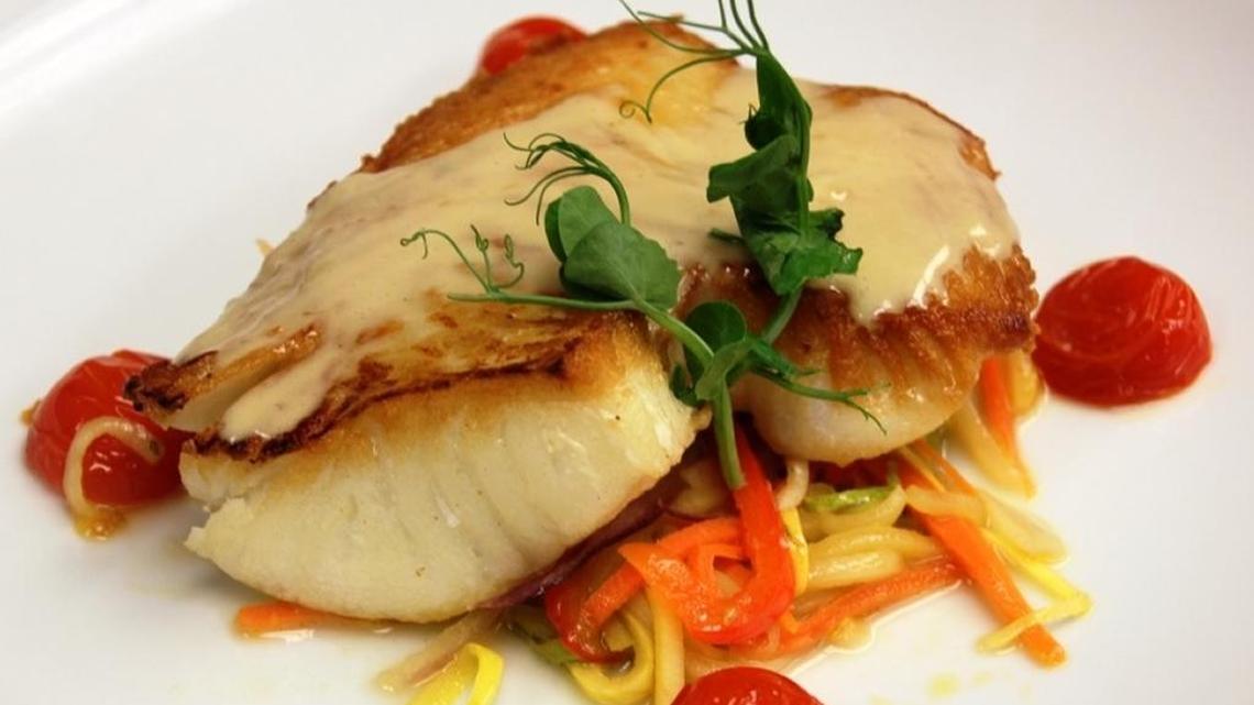 Cora’s at the White House in Biloxi is a great place for a date