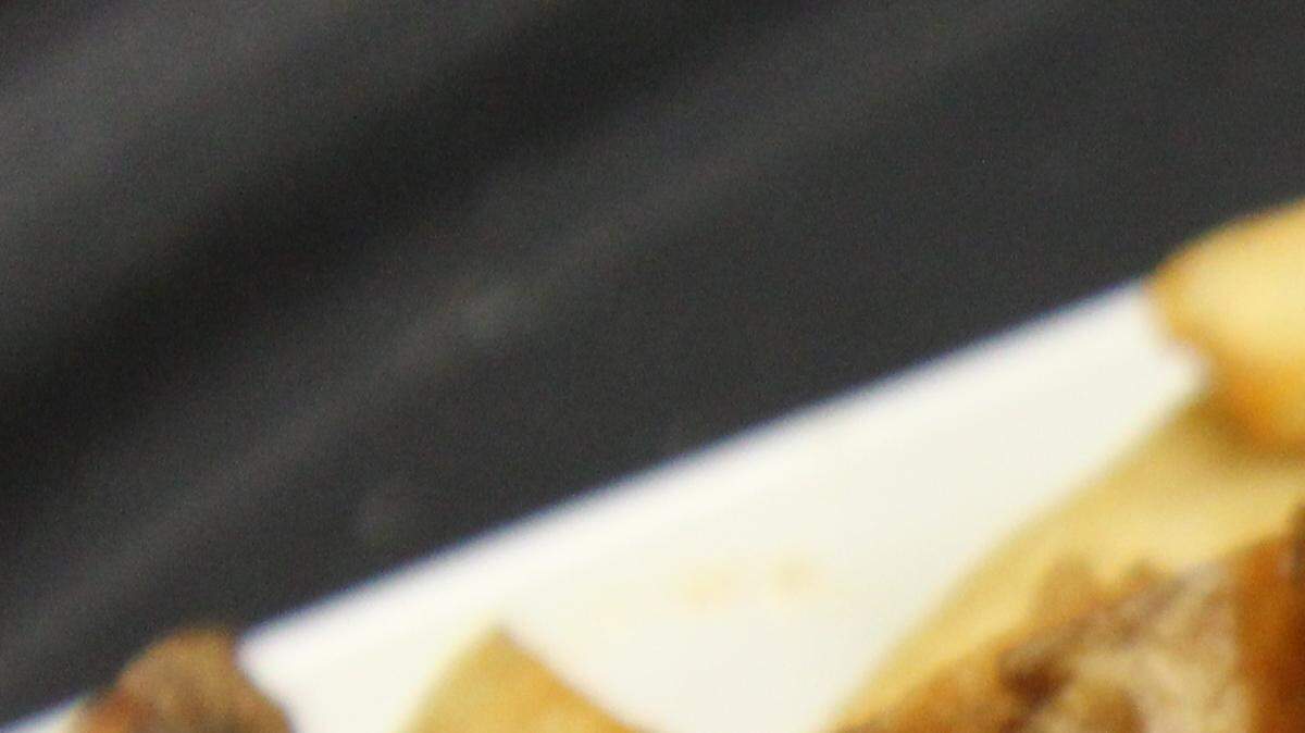 A Vancleave Special po-boy.