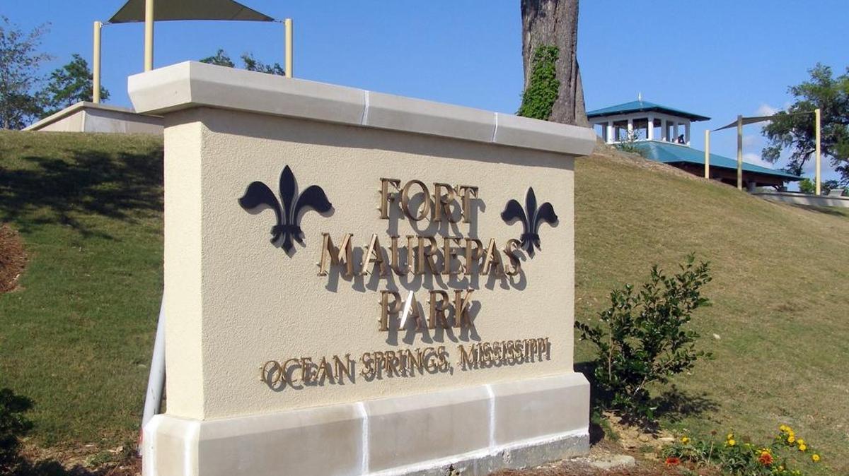Fort Maurepas Park