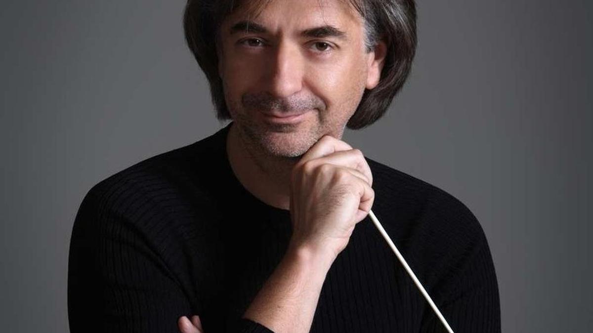 Mariusz Smolij will be guest conductor for the Gulf Coast Symphony Orchestra’s Beethoven & Blue Jeans concert on Feb. 4.
