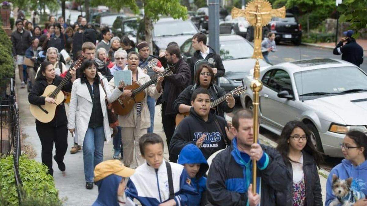 Members of a Catholic church are seen evangelizing in Washington, D.C.