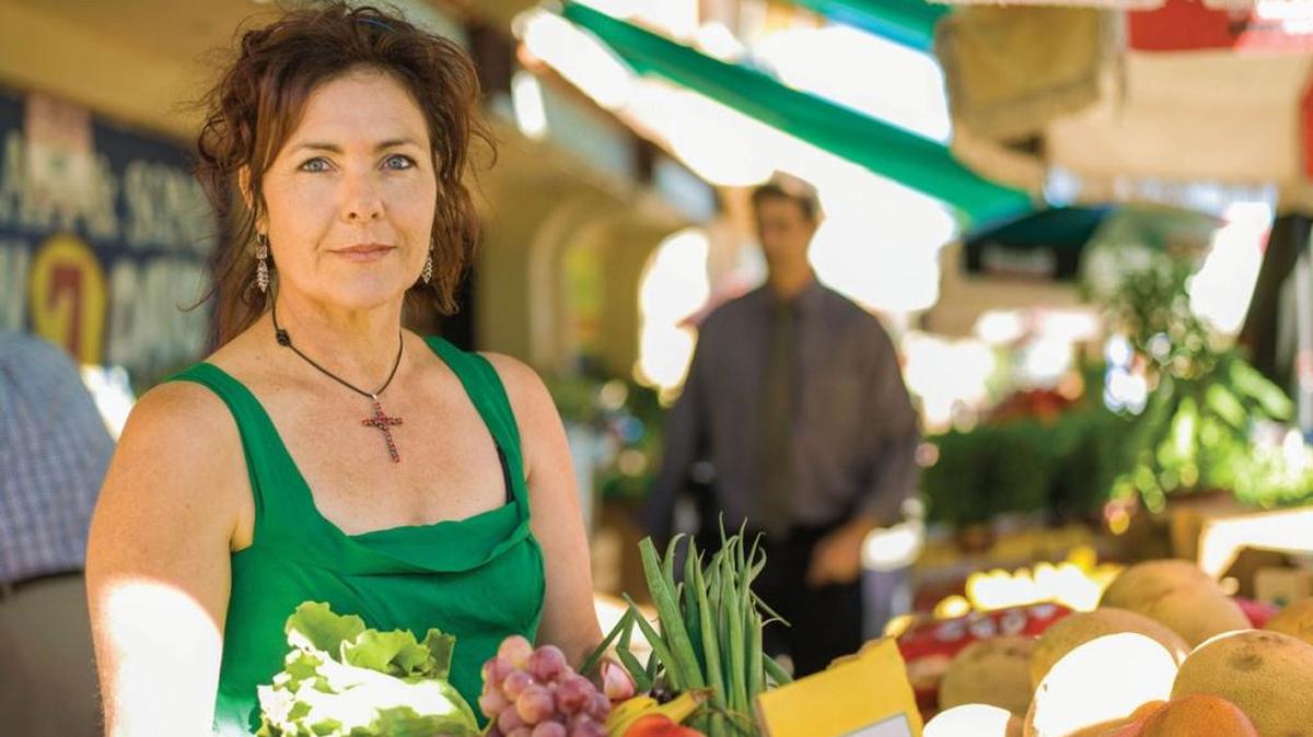 Maintaining a healthy diet after 50 may require some hard work and discipline. But the long-term benefits of a healthy diet make the extra effort well worth it.