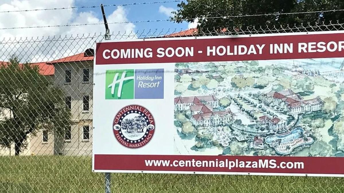 A sign advertises a Holiday Inn Resort to be built at Centennial Plaza in Gulfport. Virginia attorney Robert Lubin, who also proposes building a casino at the Gulfport Harbor and restoring the Markham Hotel in downtown Gulfport, has bought out the Juneau family’s interest in the Centennial Plaza project and plans to start construction of the resort later this year.
