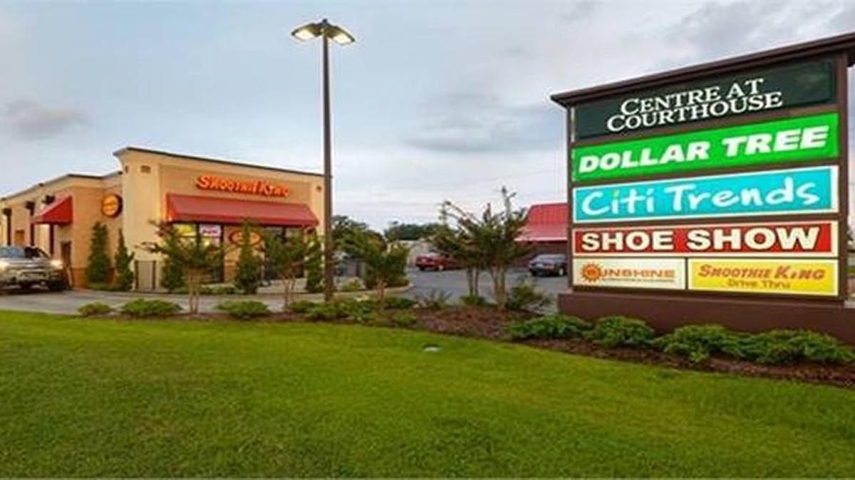 The Centre at Courthouse shopping center in Gulfport recently sold for nearly $2.8 million to an undisclosed buyer.