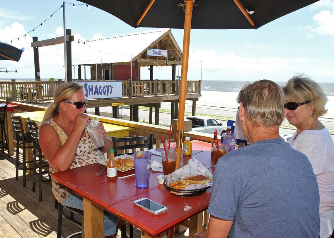 Shaggy’s in Gulfport is near the aquarium and downtown.