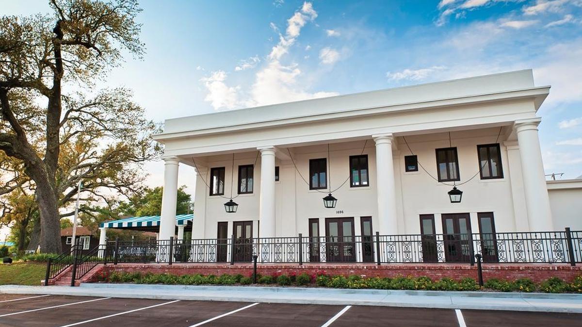 White Pillars is completely restored and has a new chef/operator who hopes to reopen the Biloxi restaurant by the end of the year.