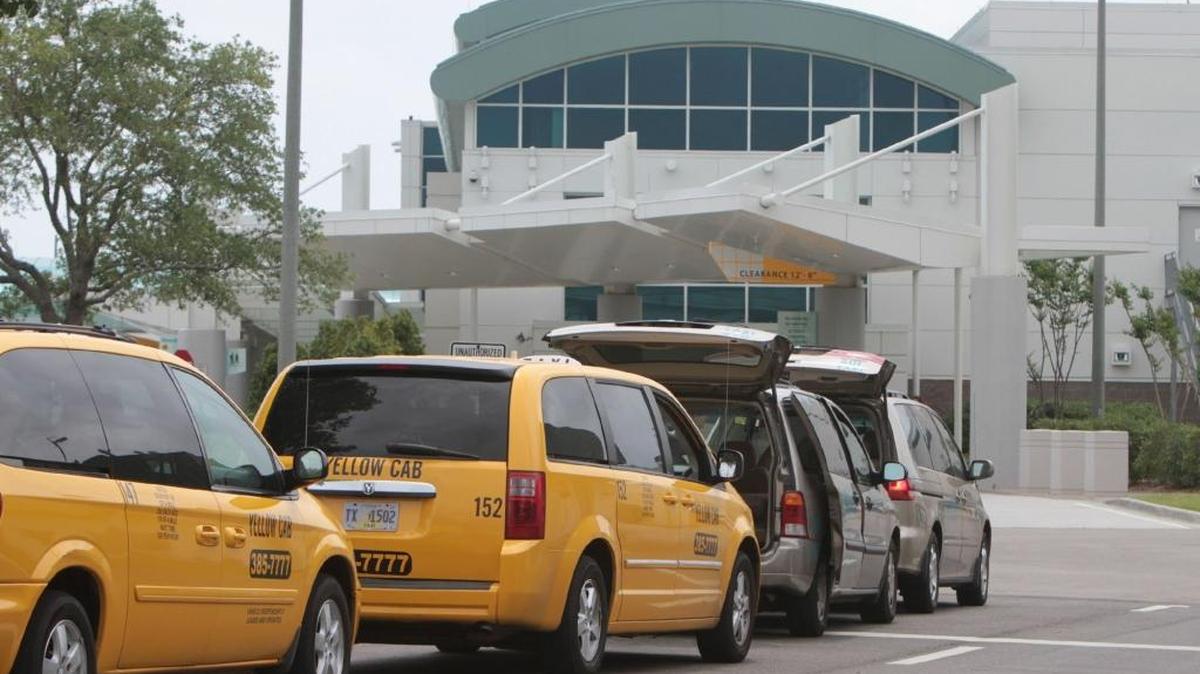 Passengers at the Gulfport/Biloxi International Airport can now choose between taxi service or Uber beginning Thursday.