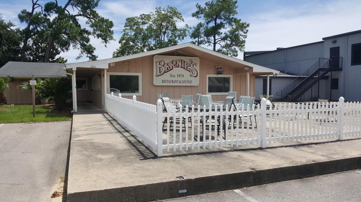 Bernie’s in Biloxi has new owners, who plan to keep the same menu and neighborhood feel of the restaurant and bar.