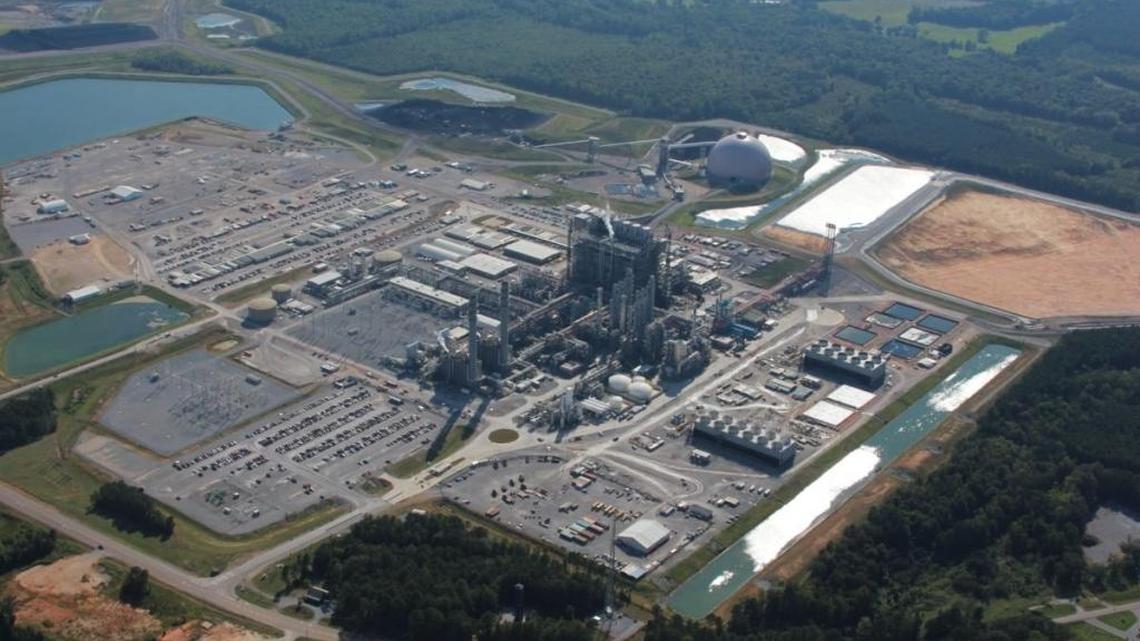 The Kemper County plant will continue operating on natural gas, Mississippi Power said Wednesday.