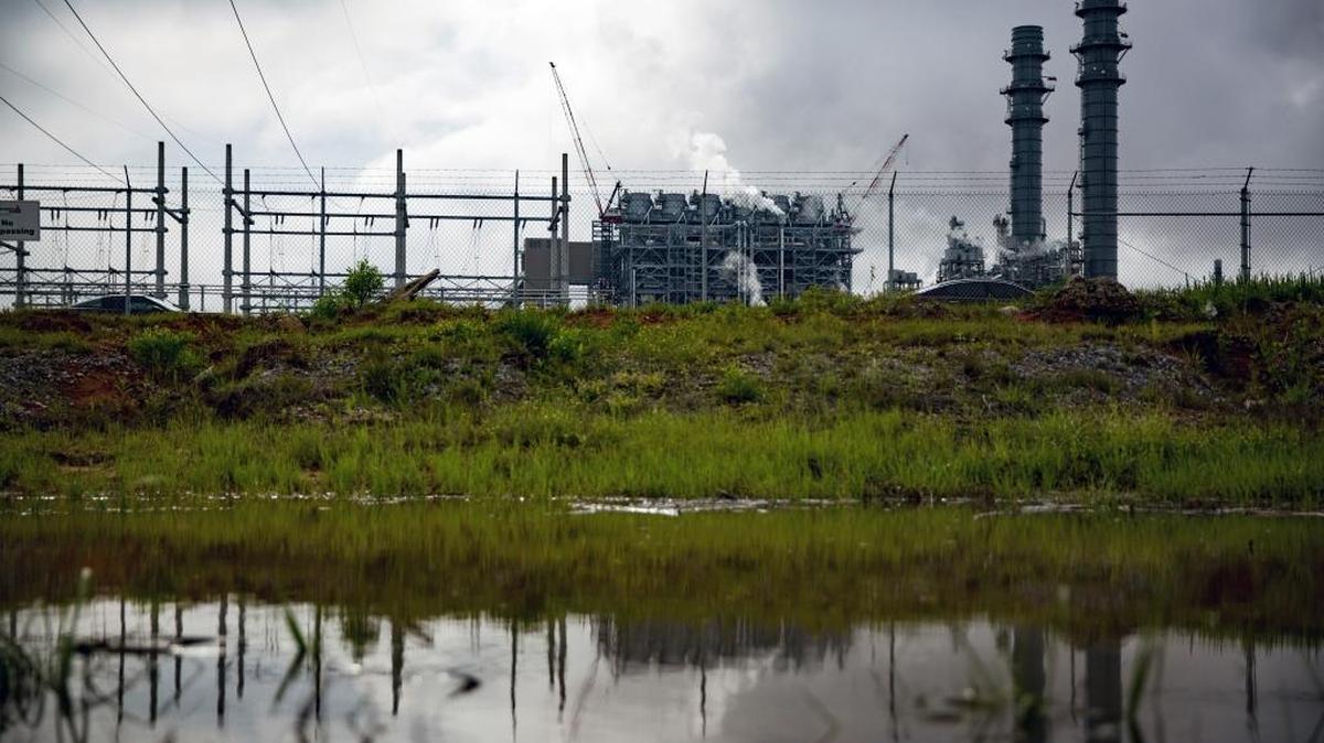 The Kemper County power plant, near De Kalb, Miss., April 14, 2016. The “clean coal” facility, a central piece of the Obama administration’s climate plan that was supposed to be a model for future power plants has been plagued by problems that managers tried to conceal, cost overruns and questions of who will pay.