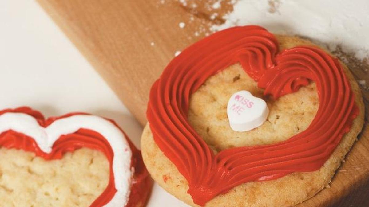 Go enjoy Valentines for someone special or create memories in the kitchen with your children. On Friday, the Lynn Meadows Discovery Center will feature a Valentine Family Cooking Class from 6 to 7:30 p.m.