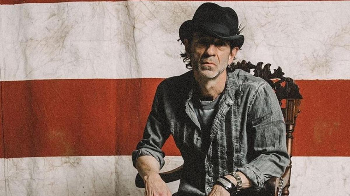Jackson native Travis Meadows discusses his new album “First Cigarette” on the Oct. 18, 2017 episode of the #ClarkCast Podcast.