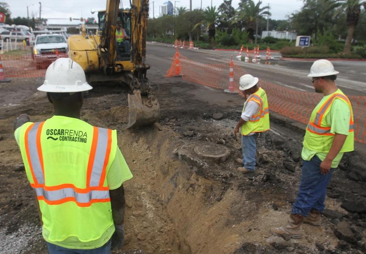 Employees of Oscar Renda Contracting work on infrastructure in Biloxi on Monday Nov. 2, 2015. A water boil advisory was issued for residents and businesses in part of East Biloxi after crews hit a water line on Thursday.