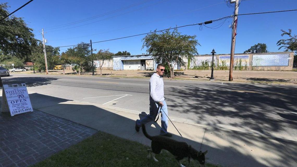 Ocean Springs citizens and politicians are weighing in on what would be a good fit on the land where the old Swingster building on Government Street stands.