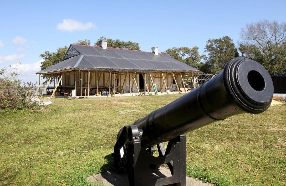 A crew from Southern Miss was at the LaPointe–Krebs House in February 2016 to take core samples of some of the wood beams.