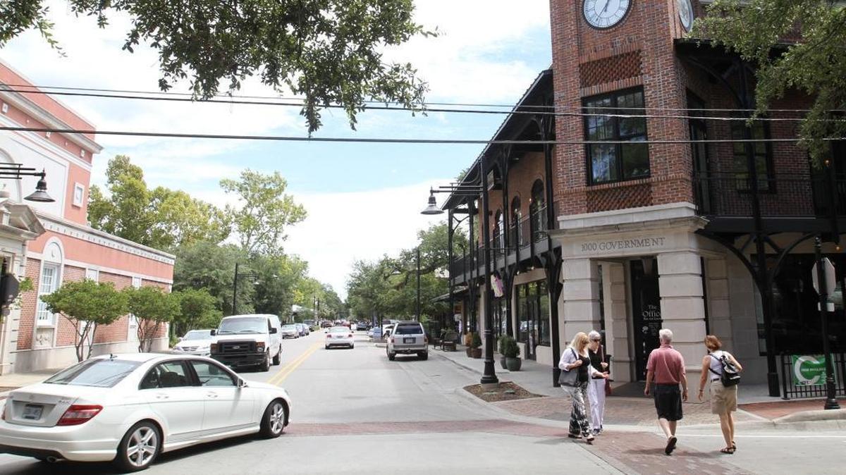 Glory Bound Gyro Co., a Hattiesburg favorite, is coming to Government Street in Ocean Springs. It will replace Leo’s Wood Fired Pizza, a longtime bar and restaurant in downtown.