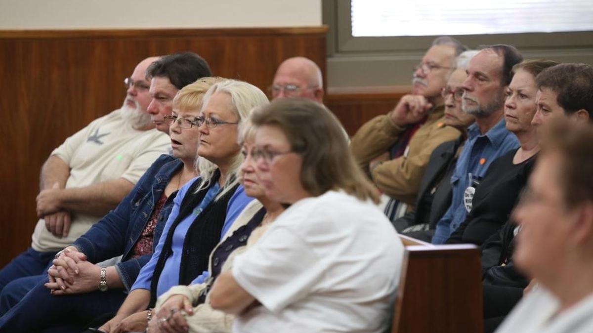 Singing River Health System retirees listen during a hearing in Chancery Court in 2015. Roughly 200 of the SRHS retirees broke from the federal settlement in hopes of finding out what caused the plan’s failure.