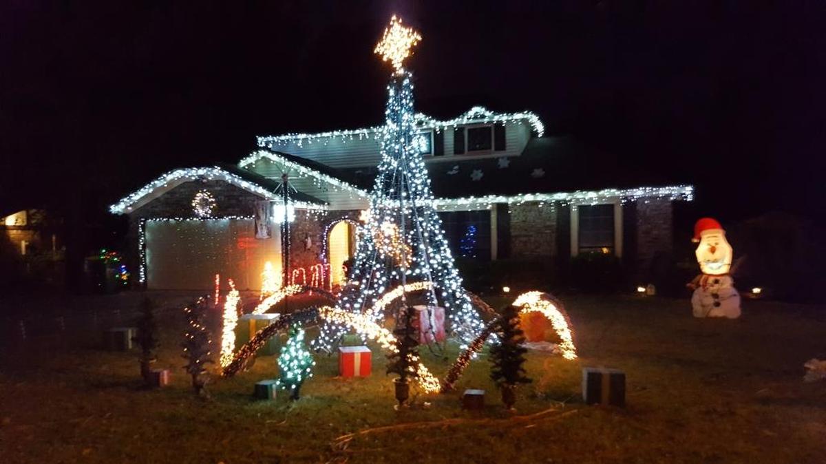 The Barton home at 3924 River Pine Drive in the Riverwood subdivision in Moss Point has 50,000 lights.