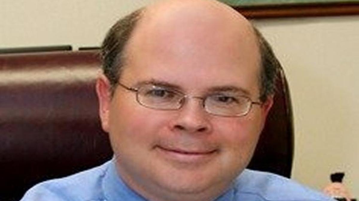 Newly elected Pascagoula Councilman Stephen Burrow to resign from established law firm and start a new one of his own to avoid ethics questions.