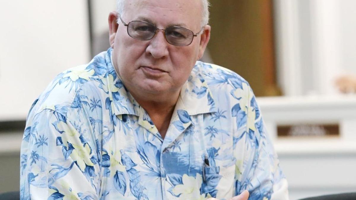 Ocean Springs Public Works Director Andre Kaufman attends Board of Alderman meeting in April 2015, when the Board of Aldermen considered his suspension over the scrap metal fund.