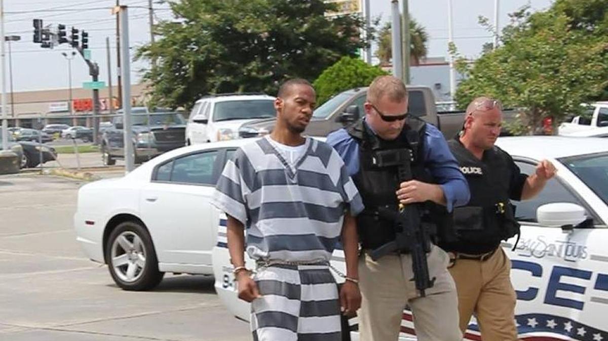 Myrick Laneaux enters the Bay St. Louis Municipal Court in August 2016 for an initial appearance on charges including murder, aggravated assault and auto theft.