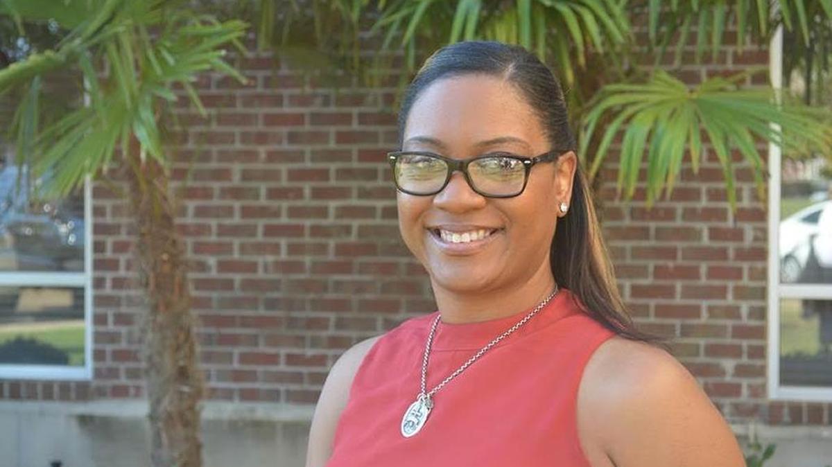 The National Institute of School Leadership honored four principals from the Coast as ‘distinguished principals’ Wednesday, including Shelly Simmons of River Oaks Elementary School.