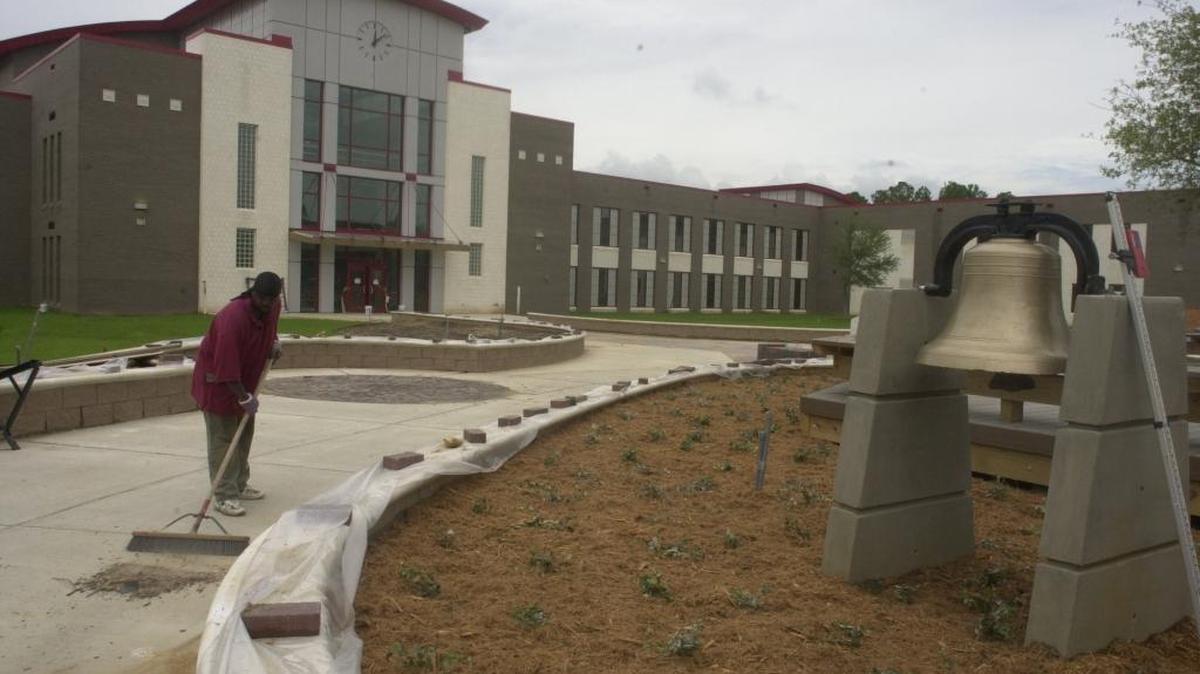 Biloxi High School