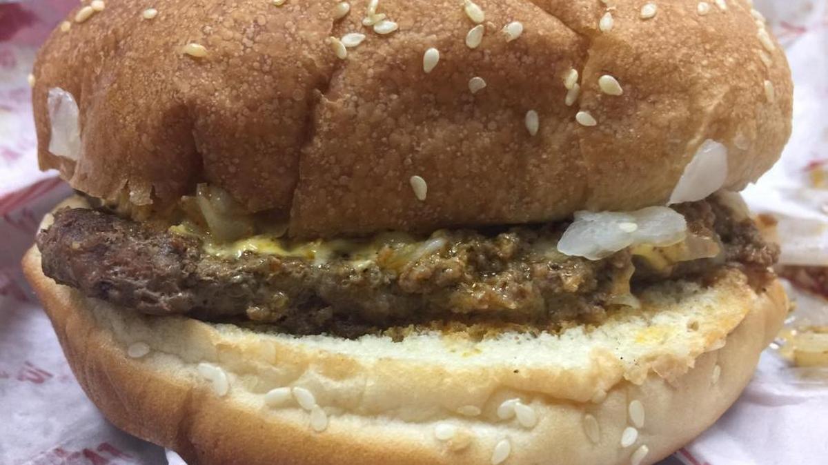 On the Aug. 11 episode, Sun Herald Executive Editor Blake Kaplan has the news of the week and we review a Ward’s restaurant.