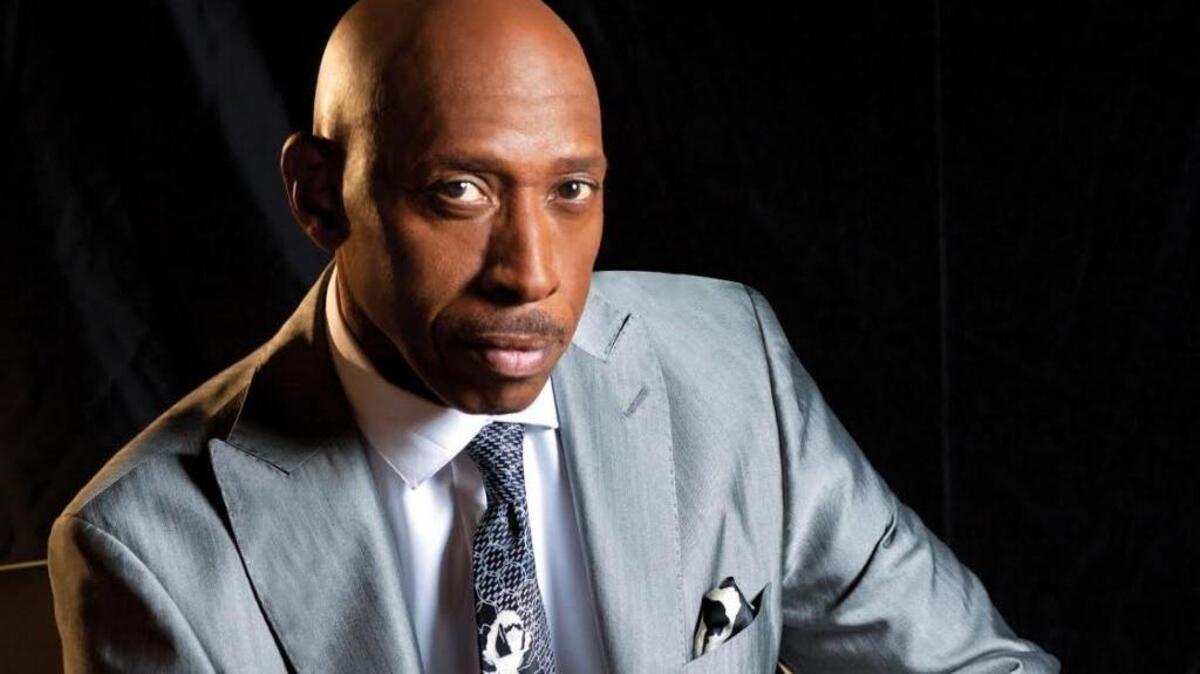 R&B singer Jeffrey Osborne