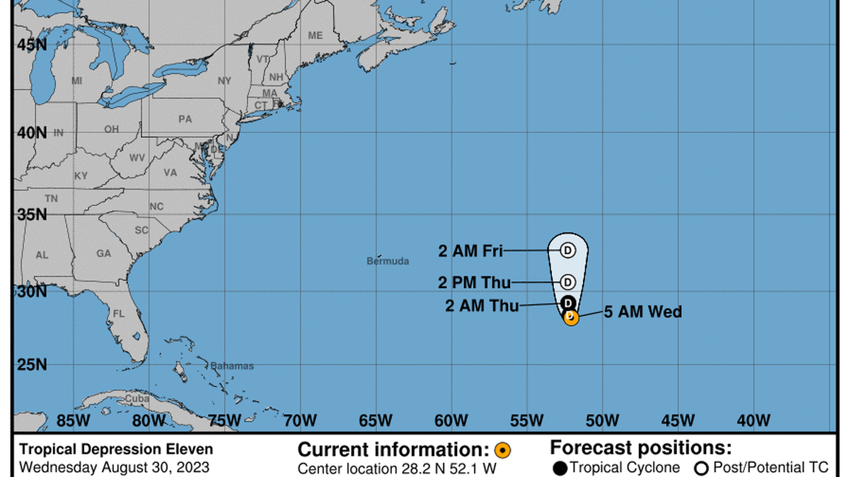 This graphic created by the National Weather Service/NCEP Weather Prediction Center (WPC) shows the projected path.
NATIONAL HURRICANE CENTER