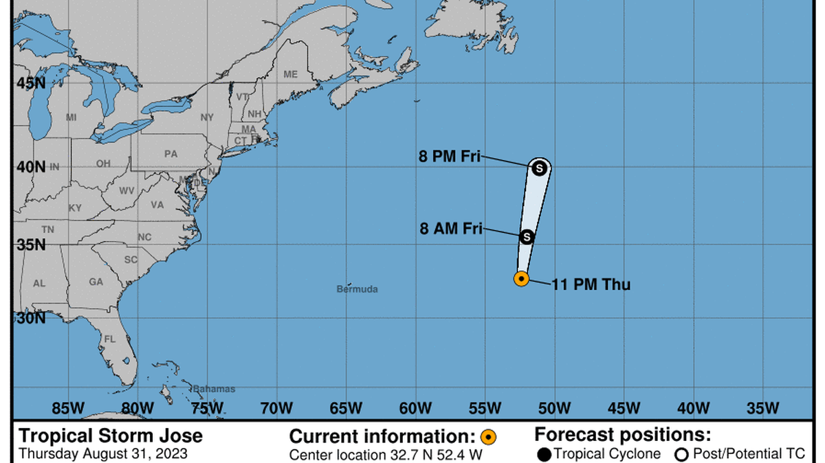 This graphic created by the National Weather Service/NCEP Weather Prediction Center (WPC) shows the projected path.
NATIONAL HURRICANE CENTER