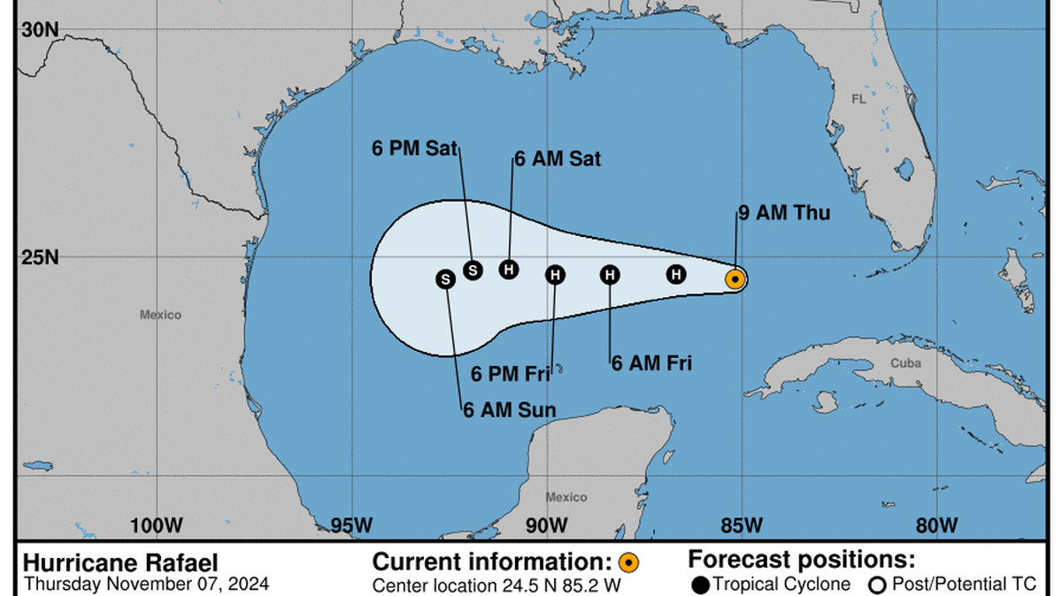 This graphic created by the National Weather Service/NCEP Weather Prediction Center (WPC) shows the projected path.
NATIONAL HURRICANE CENTER