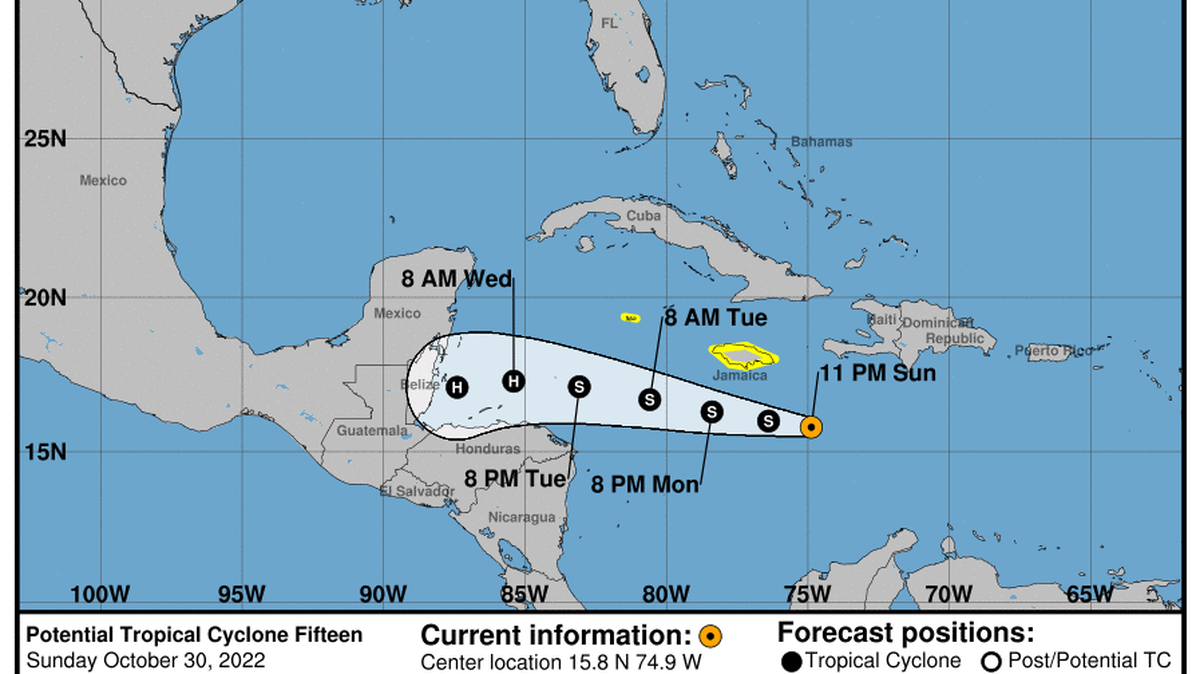 This graphic created by the National Weather Service/NCEP Weather Prediction Center (WPC) shows the projected path.
NATIONAL HURRICANE CENTER