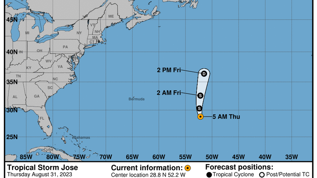 This graphic created by the National Weather Service/NCEP Weather Prediction Center (WPC) shows the projected path.
NATIONAL HURRICANE CENTER
