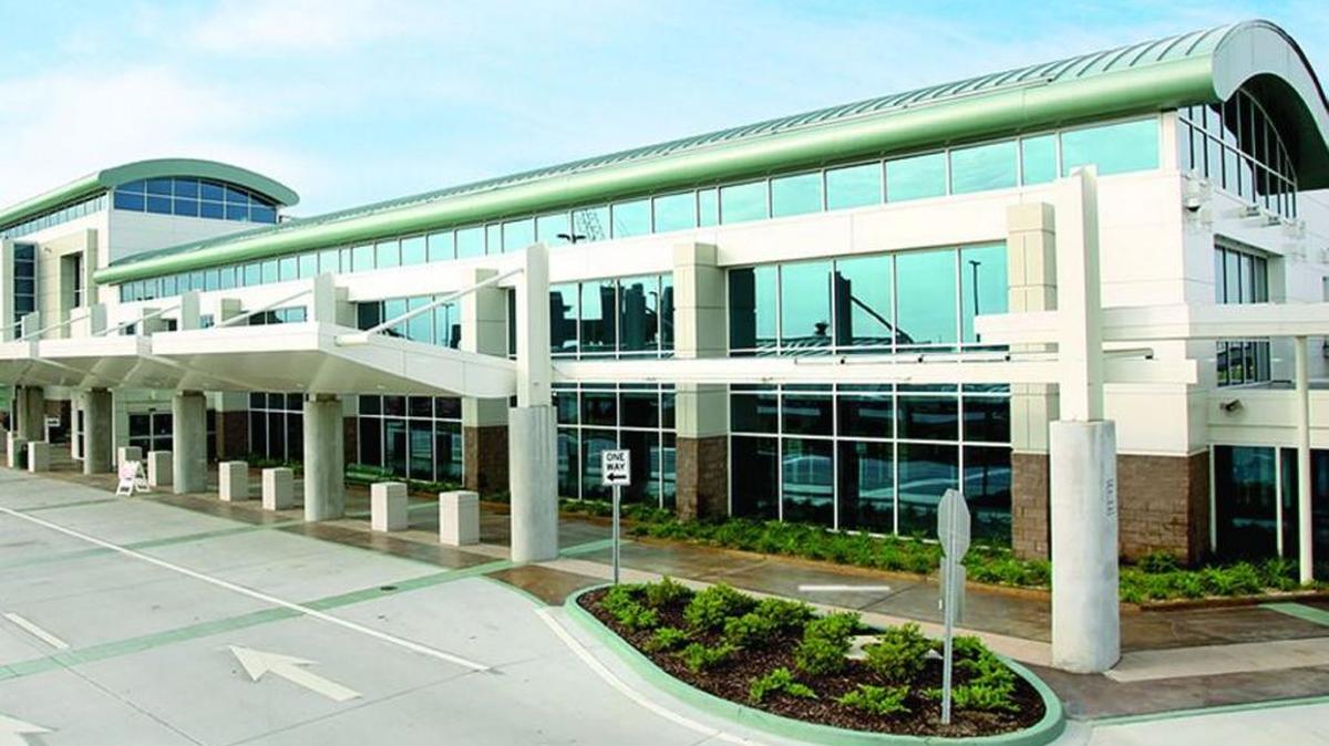 Gulfport-Biloxi International Airport gives visitors quite the good impression.